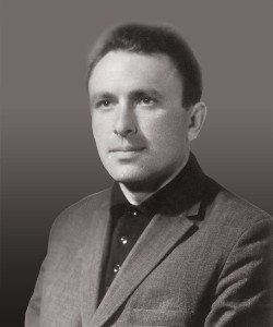Адамчик Вячеслав Владимирович - белорусский драматург, писатель, прозаик