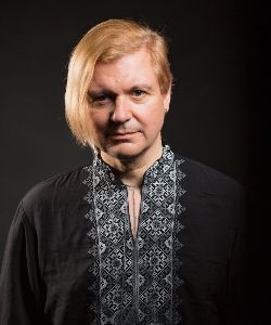 Лявон Вольский - белорусский гитарист, музыкант, поэт, прозаик, художник
