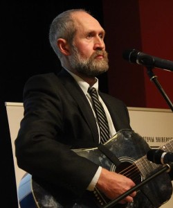 Мельников Андрей Михайлович - белорусский музыкант, певец, писатель, публицист